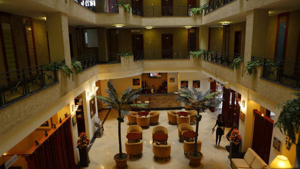 Wassamar Hotel Addis-Abeba Extérieur photo